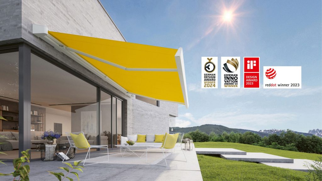 White markilux MX-2 cassette awning shading a Mallorca-style terrace